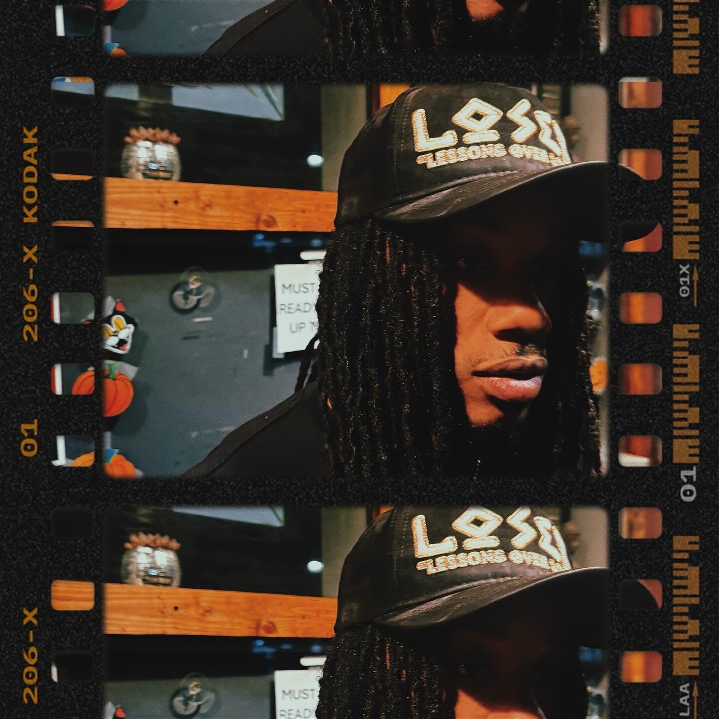 LOSER SIGNATURE SNAPBACK