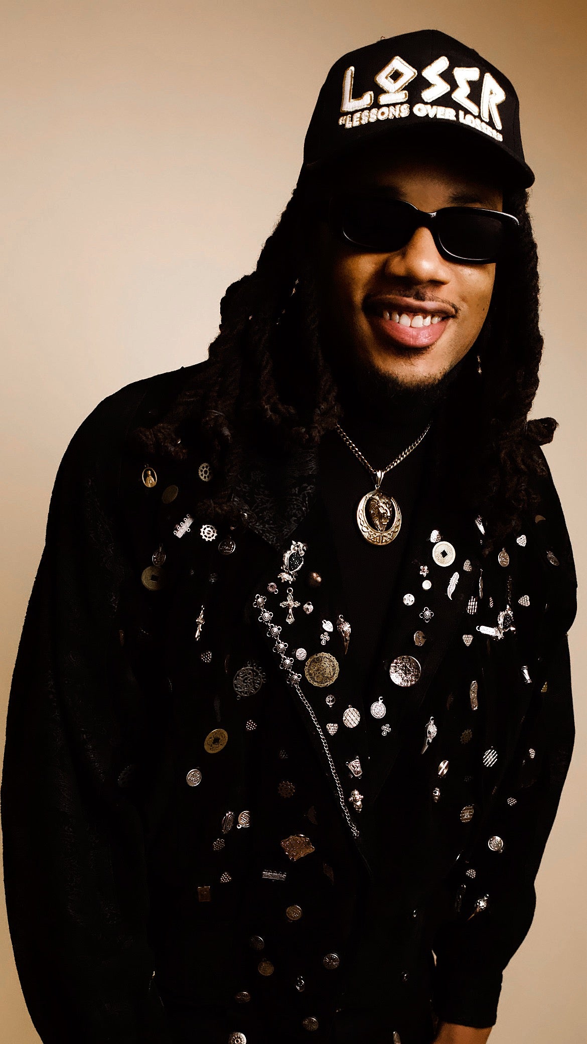 LOSER SIGNATURE SNAPBACK